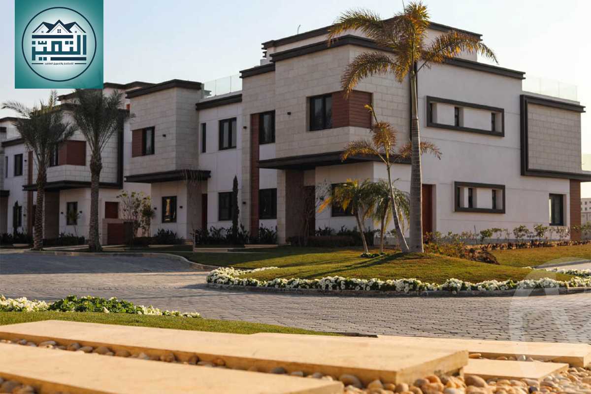 https://aqarmap.com.eg/ar/listing/5565656-for-sale-cairo-new-cairo-compounds-hyde-park-centre-ville-hyde-park