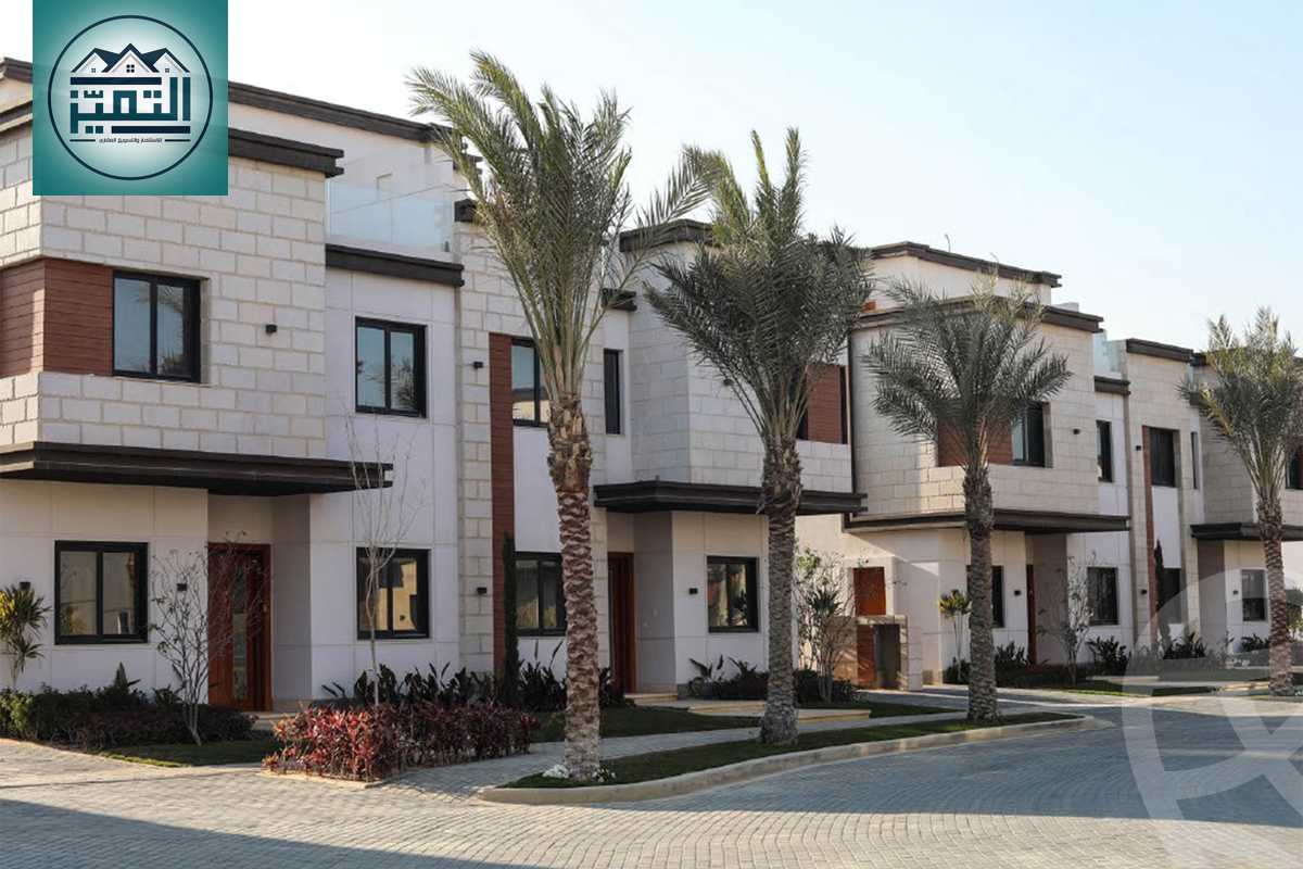 https://aqarmap.com.eg/ar/listing/5565656-for-sale-cairo-new-cairo-compounds-hyde-park-centre-ville-hyde-park