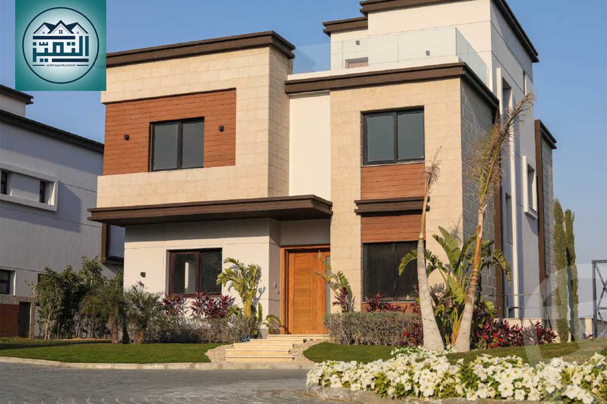 https://aqarmap.com.eg/ar/listing/5565656-for-sale-cairo-new-cairo-compounds-hyde-park-centre-ville-hyde-park