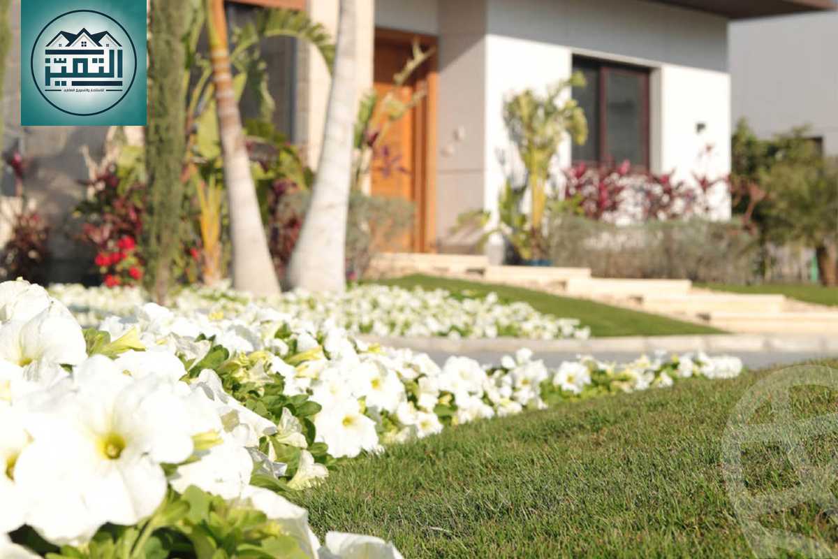 https://aqarmap.com.eg/ar/listing/5565656-for-sale-cairo-new-cairo-compounds-hyde-park-centre-ville-hyde-park