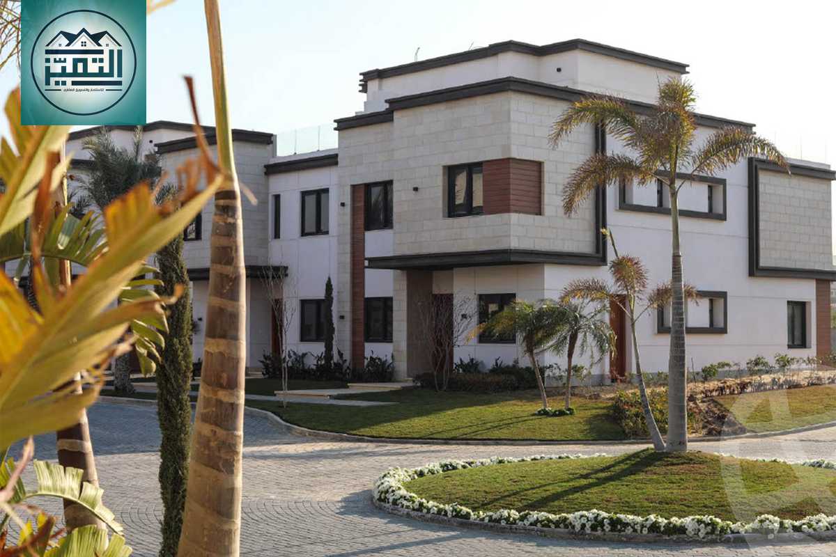 https://aqarmap.com.eg/ar/listing/5565656-for-sale-cairo-new-cairo-compounds-hyde-park-centre-ville-hyde-park