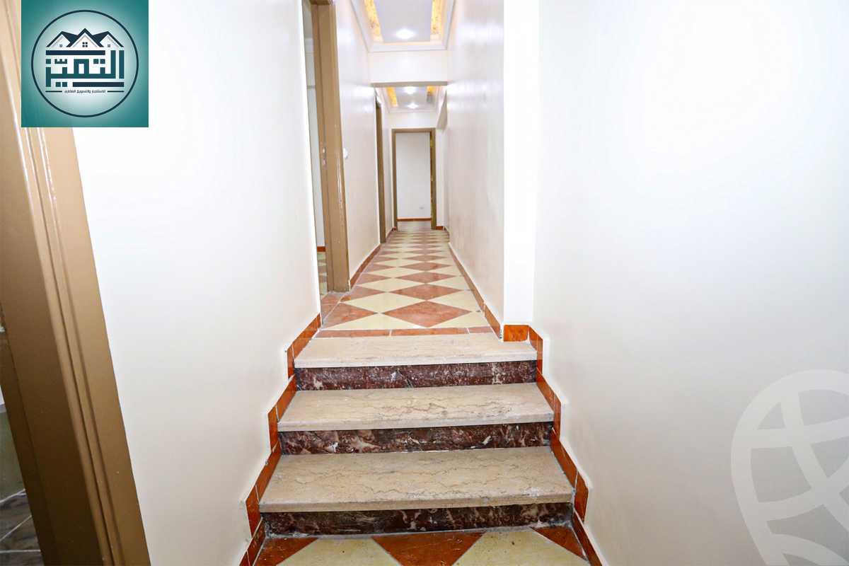 https://aqarmap.com.eg/ar/listing/5592907-for-sale-alexandria-sydy-bshr-sydy-bshr-bhry-shr-mhmwd-l-yswy