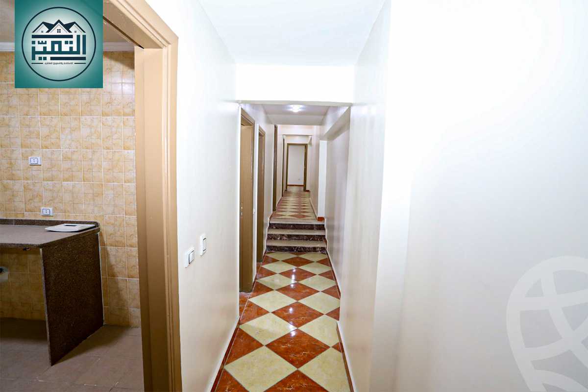 https://aqarmap.com.eg/ar/listing/5592907-for-sale-alexandria-sydy-bshr-sydy-bshr-bhry-shr-mhmwd-l-yswy