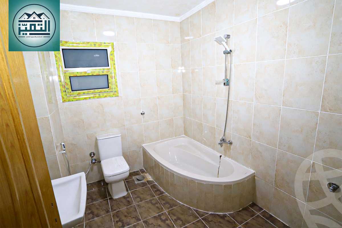 https://aqarmap.com.eg/ar/listing/5592907-for-sale-alexandria-sydy-bshr-sydy-bshr-bhry-shr-mhmwd-l-yswy