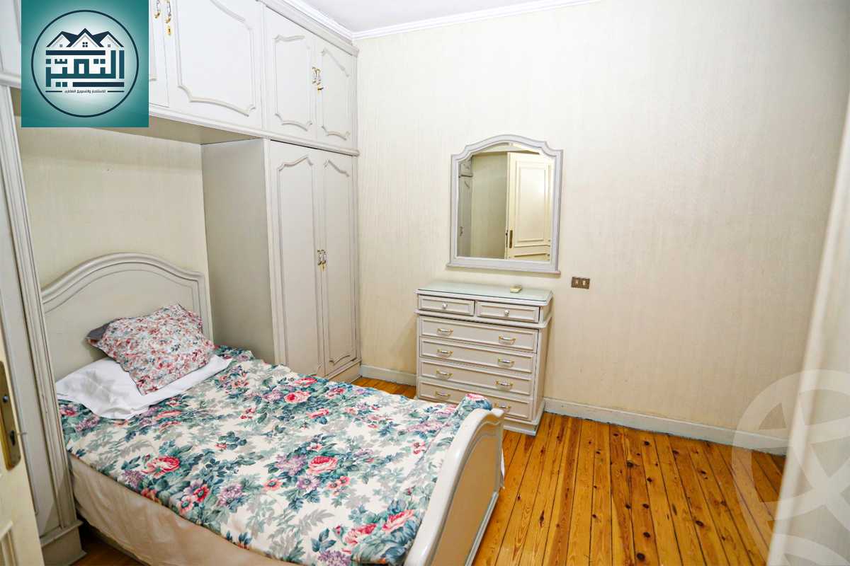 https://aqarmap.com.eg/en/listing/5648881-for-sale-alexandria-stanley-abd-el-aziz-fahmy-st