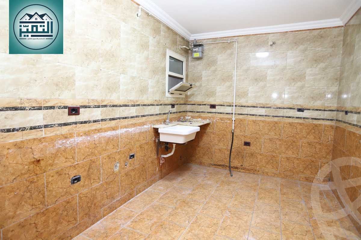 https://aqarmap.com.eg/en/listing/5778456-for-sale-alexandria-smouha-victor-amanoiel-square