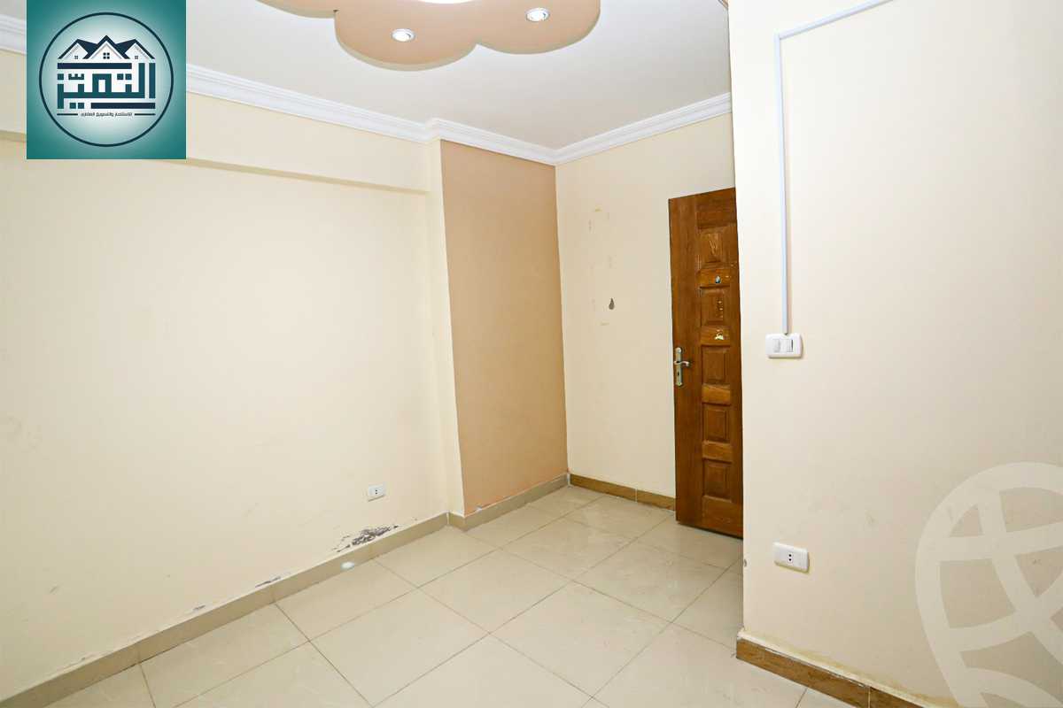 https://aqarmap.com.eg/ar/listing/5696526-for-sale-alexandria-cleopatra-port-said-street