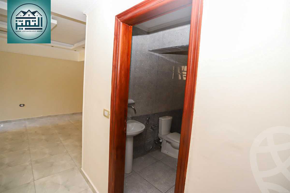 https://aqarmap.com.eg/en/listing/5696876-for-rent-alexandria-smouha-tout-ankh-amoun-st