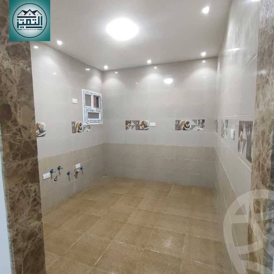 https://aqarmap.com.eg/ar/listing/5837250-for-sale-alexandria-glim-shr-bw-qyr-tryq-lhry