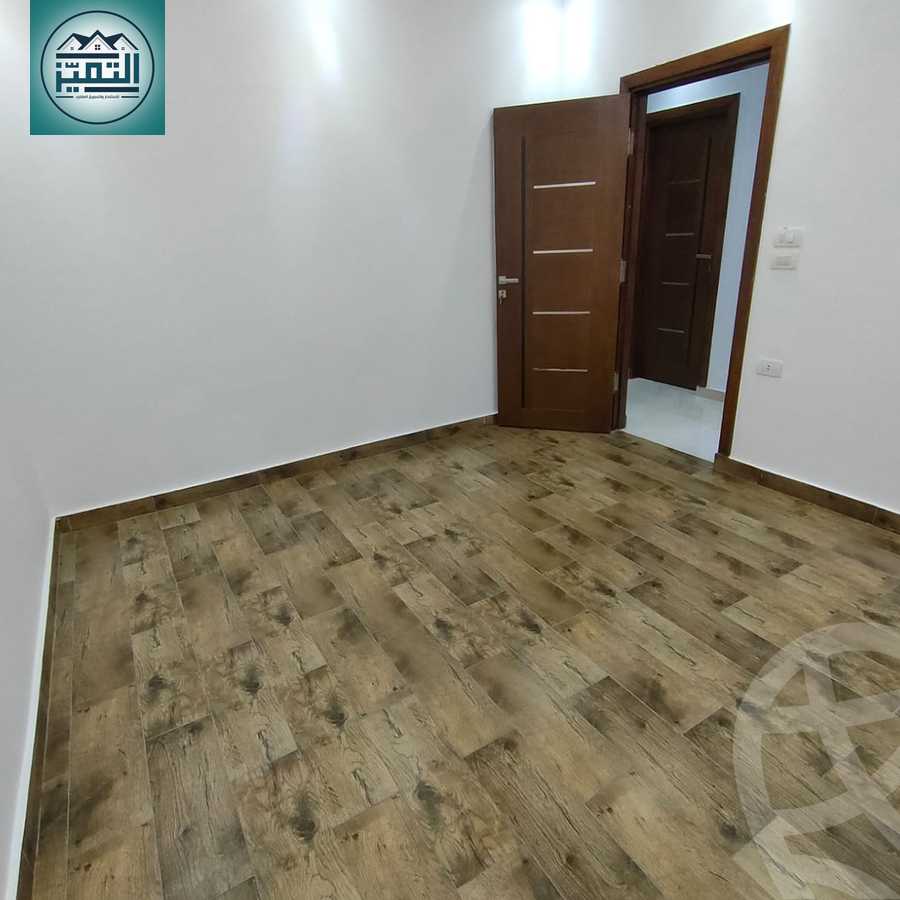 https://aqarmap.com.eg/ar/listing/5837250-for-sale-alexandria-glim-shr-bw-qyr-tryq-lhry