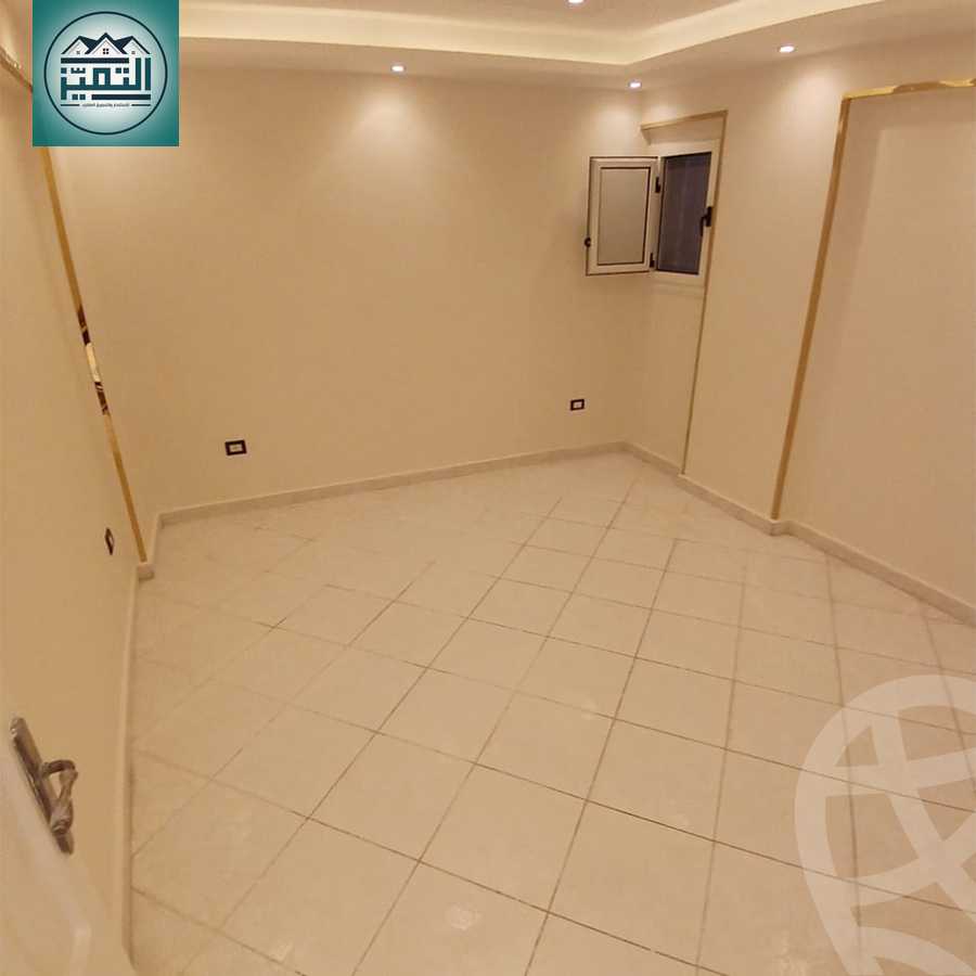 https://aqarmap.com.eg/en/listing/5868790-for-sale-alexandria-sydy-bshr-sydy-bshr-bhry-shr-khld-bn-lwlyd
