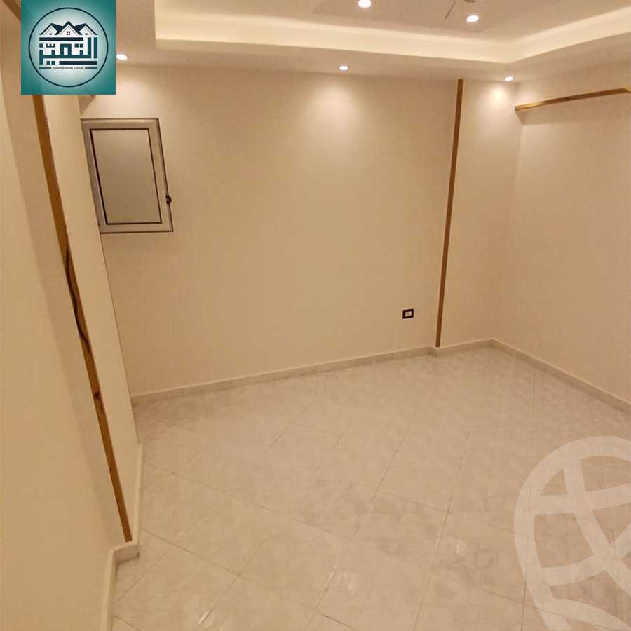 https://aqarmap.com.eg/en/listing/5868790-for-sale-alexandria-sydy-bshr-sydy-bshr-bhry-shr-khld-bn-lwlyd