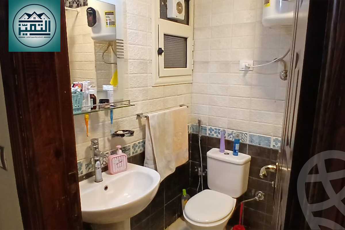 https://aqarmap.com.eg/en/listing/5868805-for-sale-alexandria-sporting-shr-bwr-s-yd
