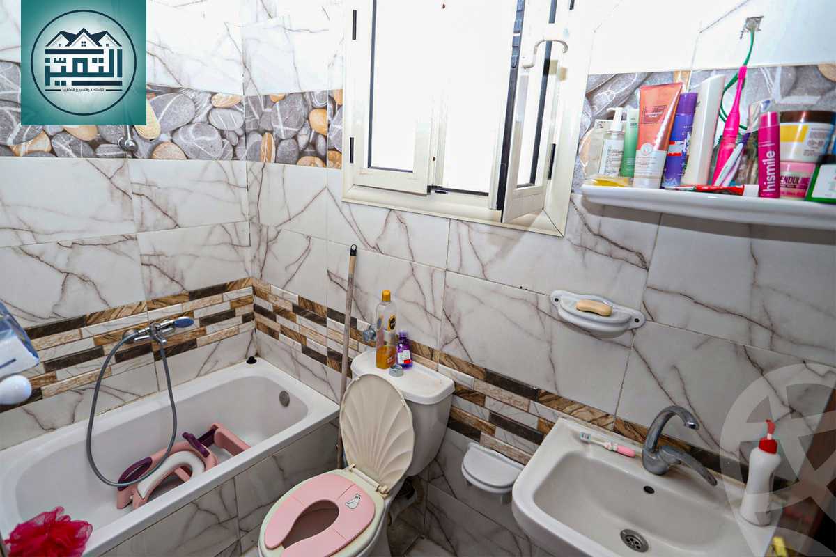 https://aqarmap.com.eg/en/listing/5878534-for-sale-alexandria-sporting-el-geish-road