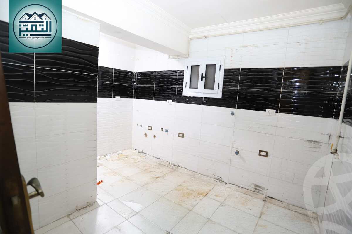 https://aqarmap.com.eg/en/listing/5884139-for-sale-alexandria-sporting-shr-bwr-s-yd