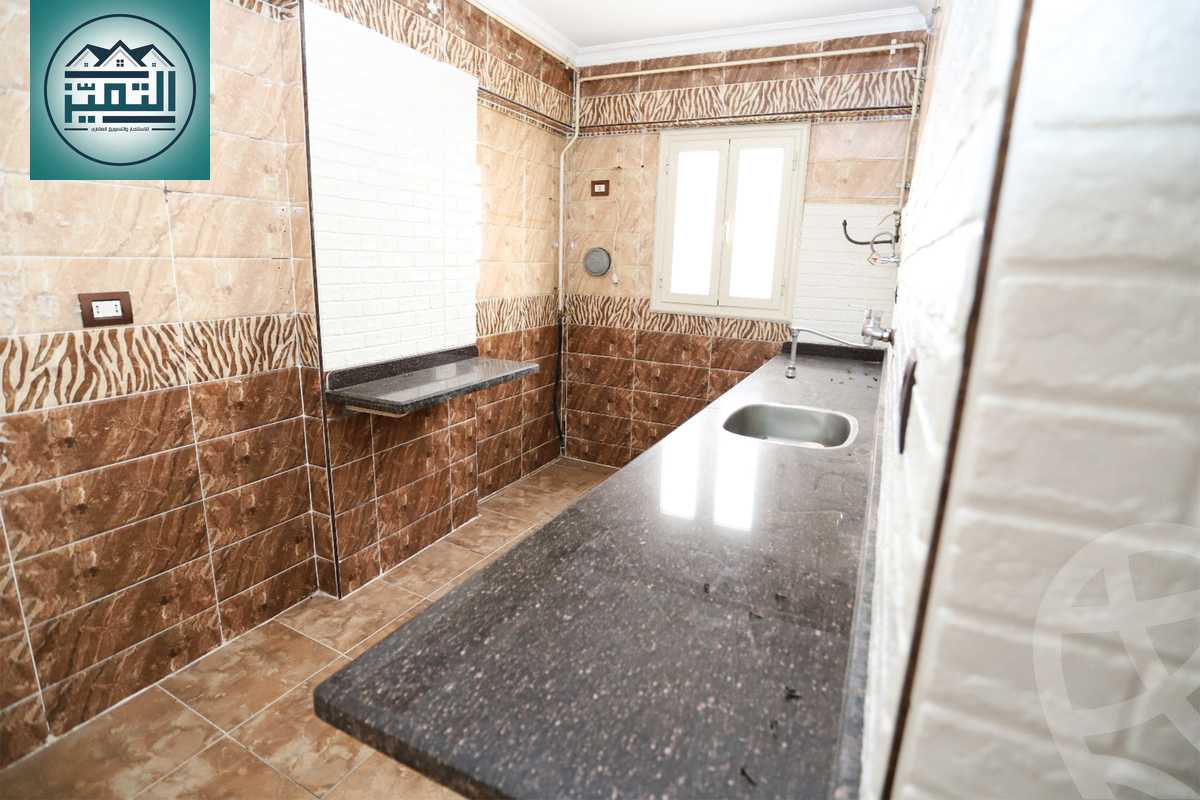 https://aqarmap.com.eg/en/listing/5851847-for-sale-alexandria-sporting-shr-bwr-s-yd