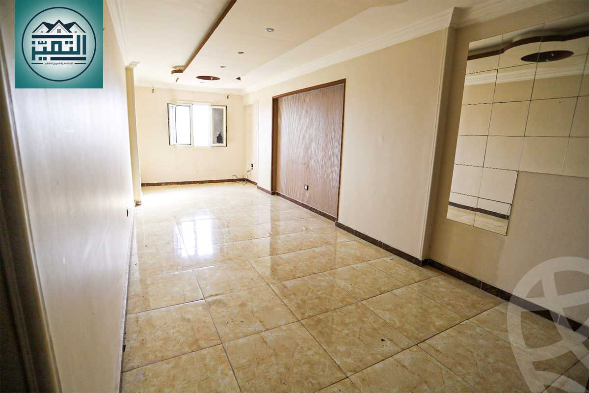 https://aqarmap.com.eg/en/listing/5851847-for-sale-alexandria-sporting-shr-bwr-s-yd