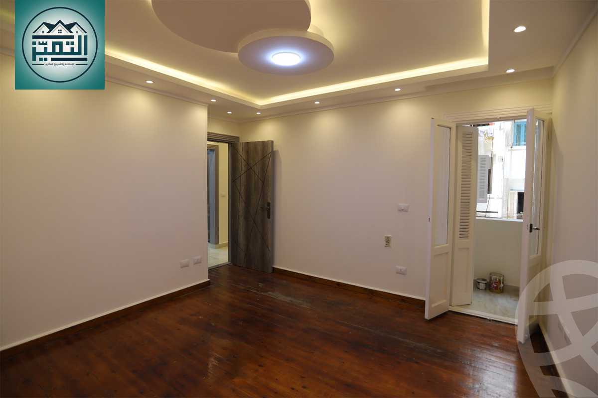 https://aqarmap.com.eg/en/listing/5920987-for-sale-alexandria-stanley-abd-el-aziz-fahmy-st