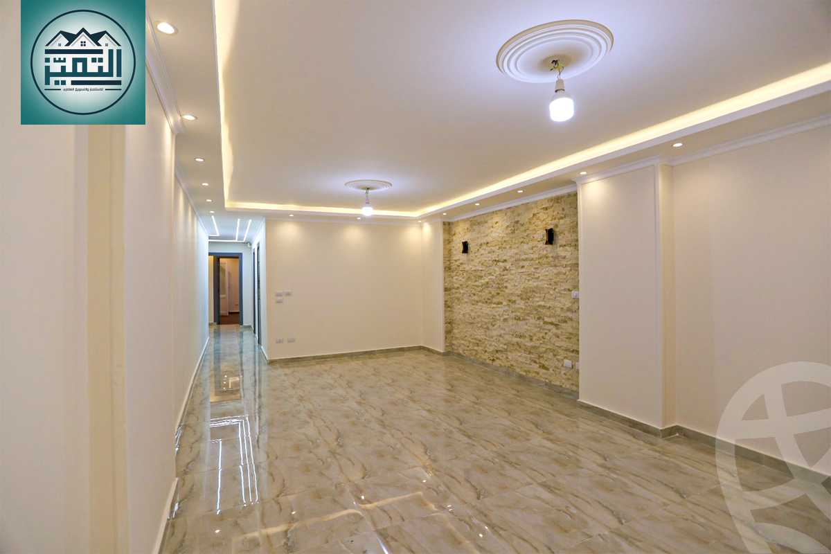 https://aqarmap.com.eg/en/listing/5920987-for-sale-alexandria-stanley-abd-el-aziz-fahmy-st