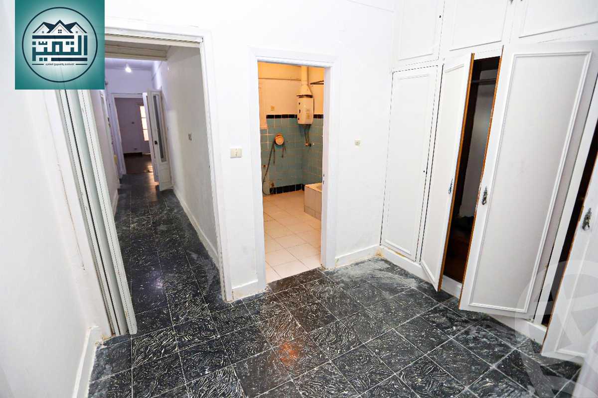 https://aqarmap.com.eg/ar/listing/6278195-for-sale-alexandria-smouha-mohammed-fawzi-moaz-st