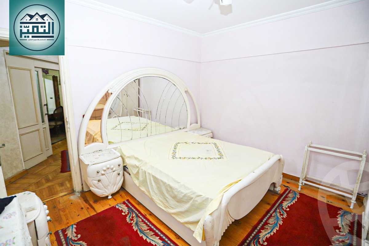https://aqarmap.com.eg/ar/listing/6286827-for-rent-alexandria-l-zryt-champollion-st