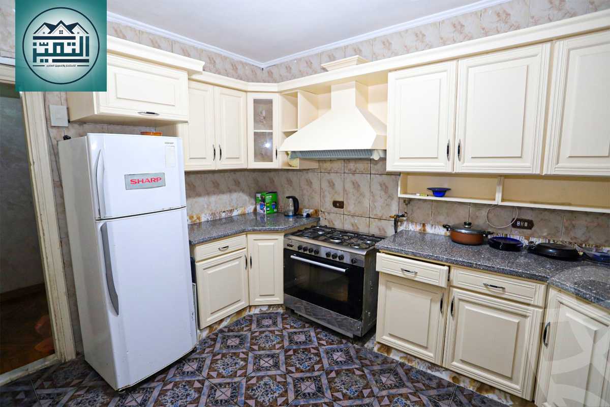 https://aqarmap.com.eg/ar/listing/6286827-for-rent-alexandria-l-zryt-champollion-st