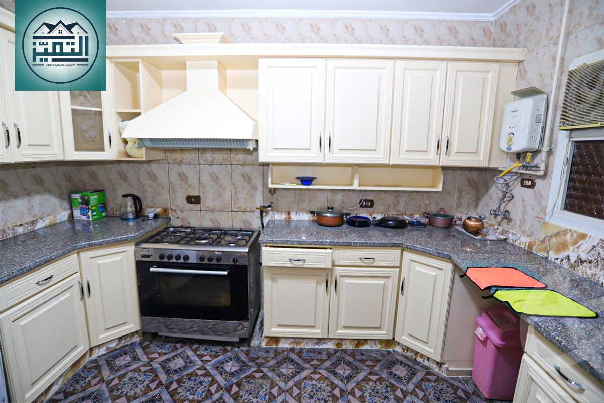 https://aqarmap.com.eg/ar/listing/6286827-for-rent-alexandria-l-zryt-champollion-st