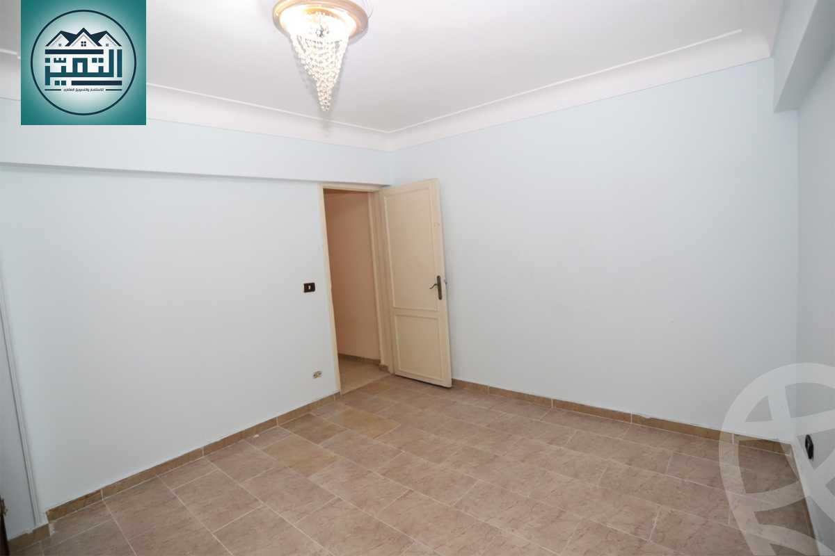 https://aqarmap.com.eg/ar/listing/6287021-for-sale-alexandria-cleopatra-tryq-ljysh