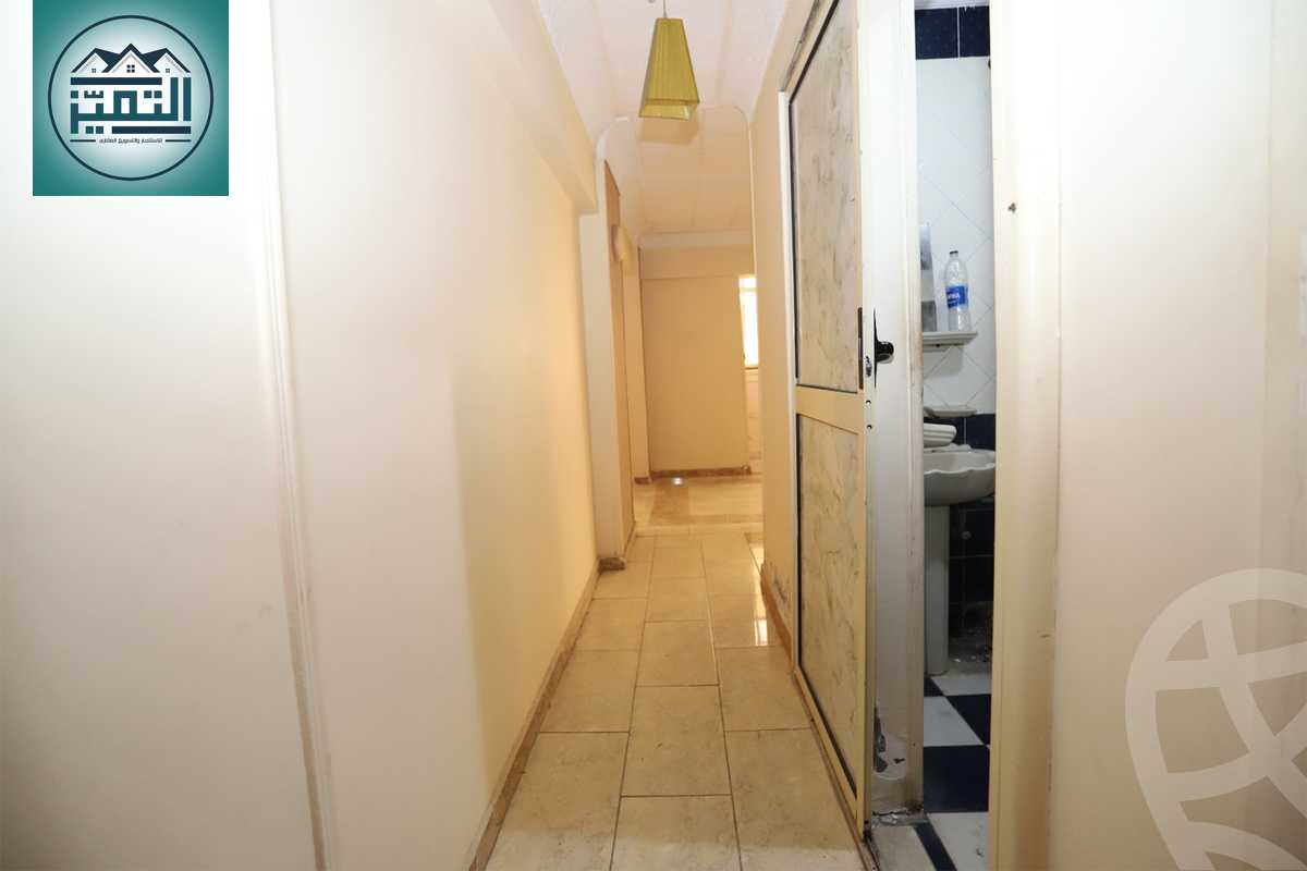 https://aqarmap.com.eg/ar/listing/6287021-for-sale-alexandria-cleopatra-tryq-ljysh