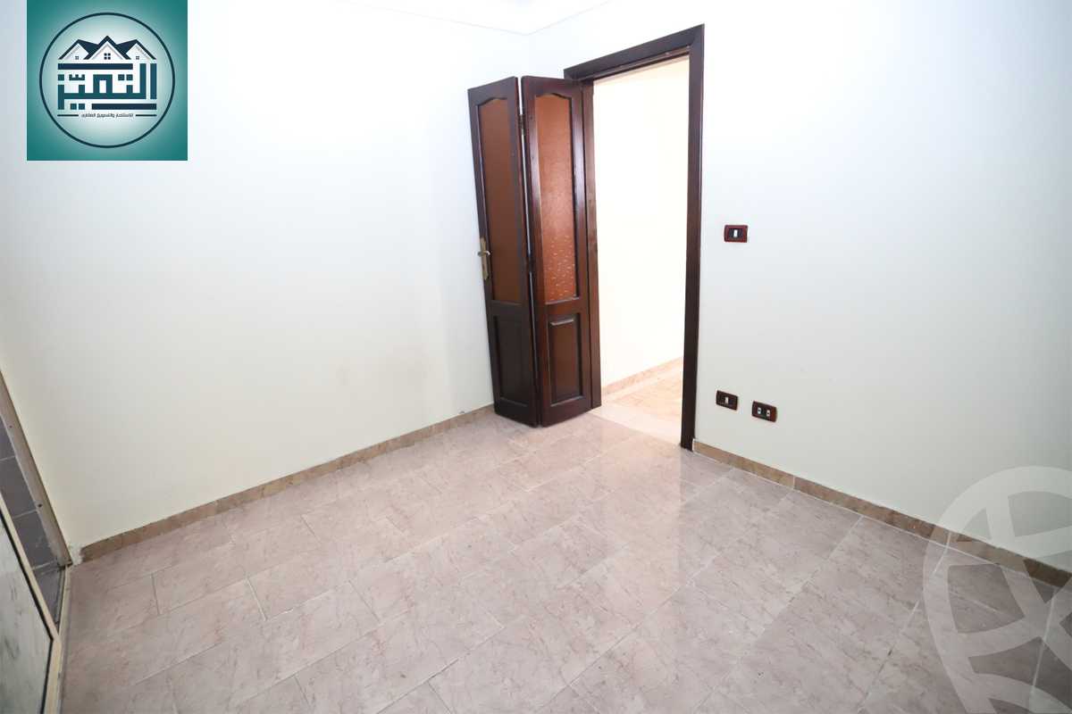 https://aqarmap.com.eg/ar/listing/6287021-for-sale-alexandria-cleopatra-tryq-ljysh