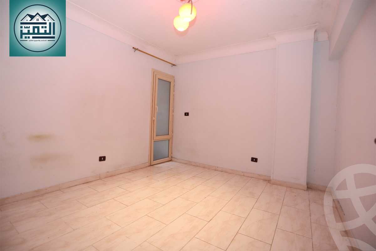 https://aqarmap.com.eg/ar/listing/6287021-for-sale-alexandria-cleopatra-tryq-ljysh