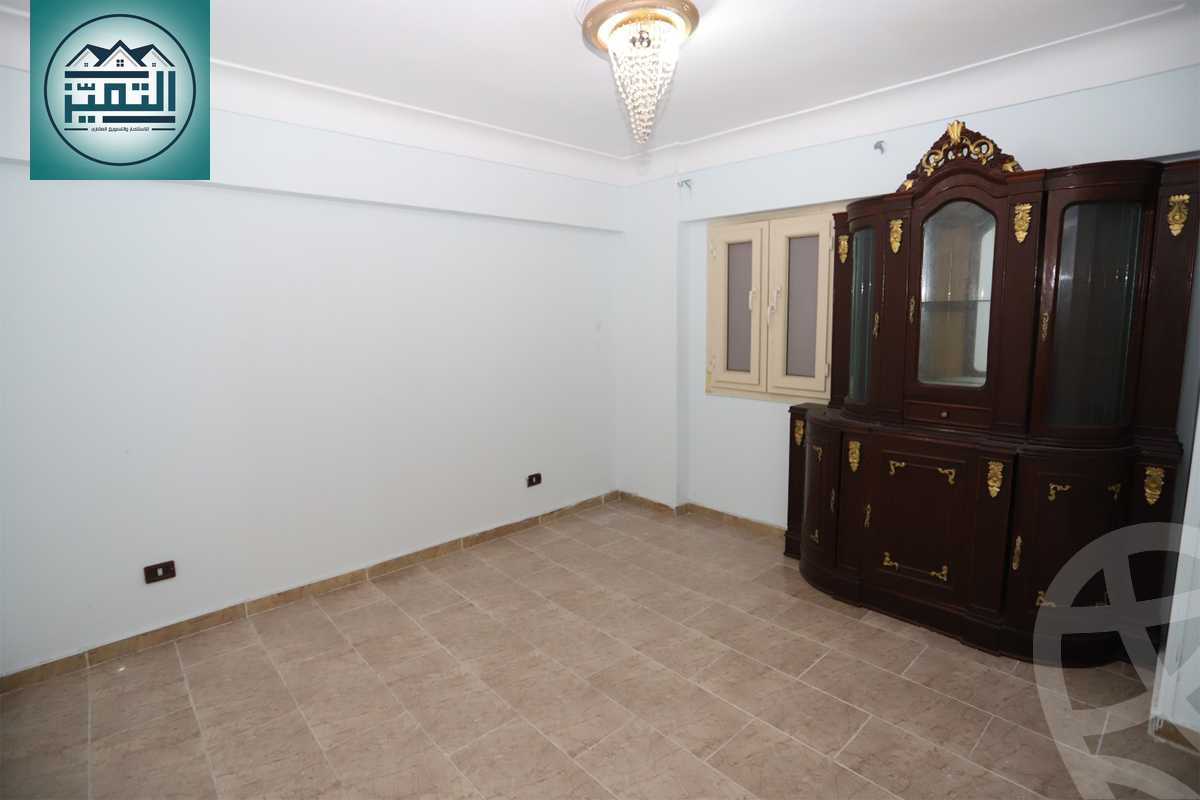 https://aqarmap.com.eg/ar/listing/6287021-for-sale-alexandria-cleopatra-tryq-ljysh