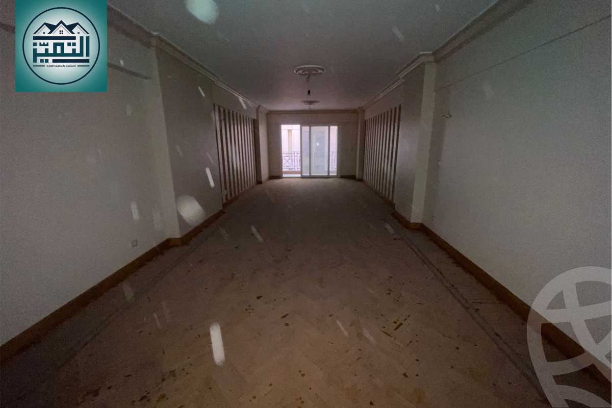 https://aqarmap.com.eg/ar/listing/6287057-for-rent-alexandria-smouha-el-mahmoudya-road