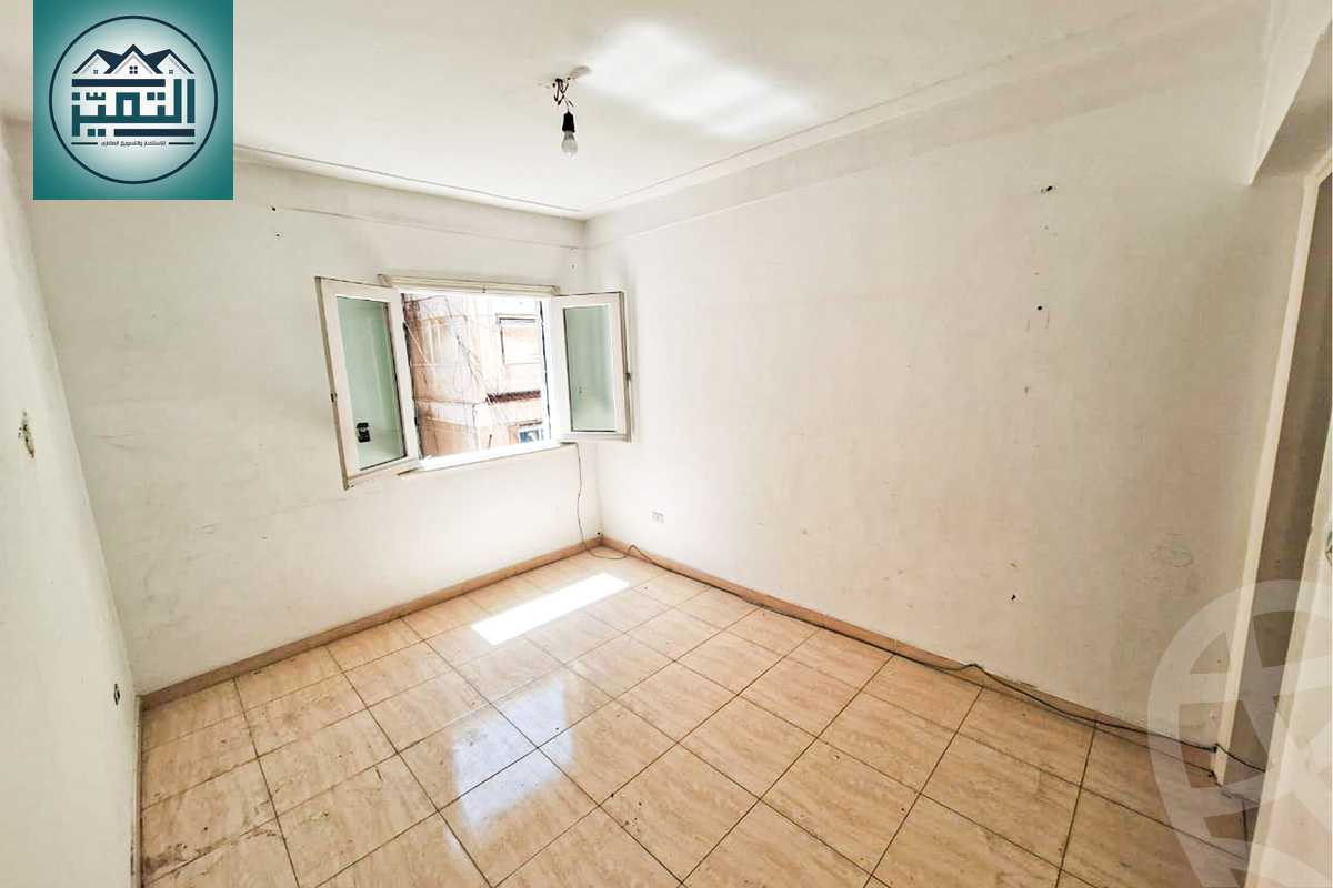 https://aqarmap.com.eg/ar/listing/6292429-for-sale-alexandria-lauran-shr-bw-qyr-tryq-lhry