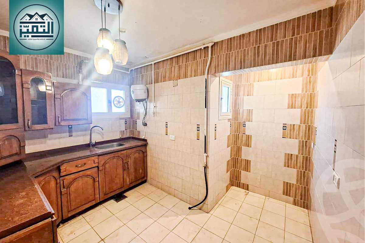 https://aqarmap.com.eg/ar/listing/6292429-for-sale-alexandria-lauran-shr-bw-qyr-tryq-lhry