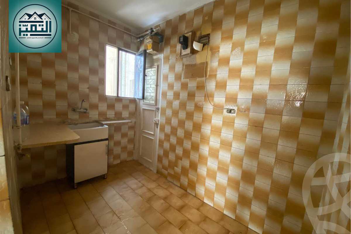 https://aqarmap.com.eg/ar/listing/6292548-for-sale-alexandria-lauran-shr-bw-qyr-tryq-lhry