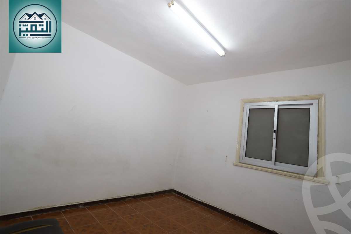 https://aqarmap.com.eg/ar/listing/6292569-for-sale-alexandria-glim-shr-bw-qyr-tryq-lhry