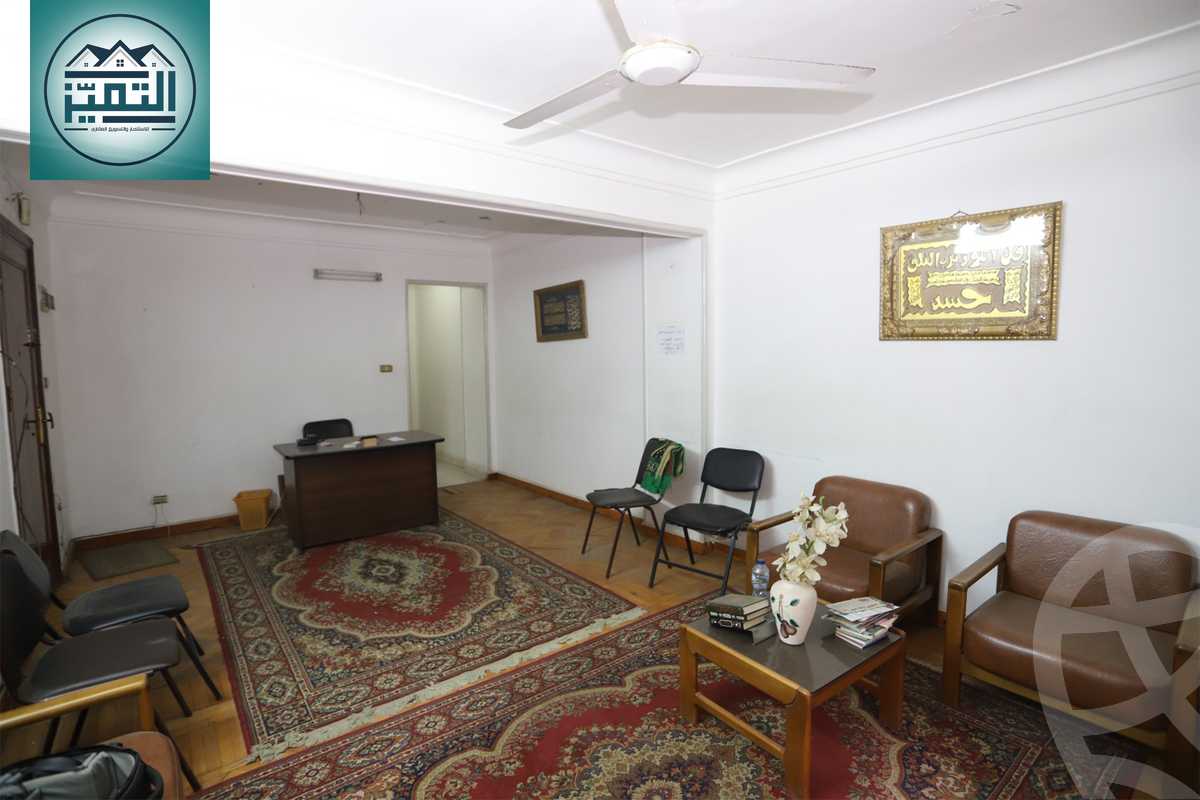 https://aqarmap.com.eg/ar/listing/6292569-for-sale-alexandria-glim-shr-bw-qyr-tryq-lhry