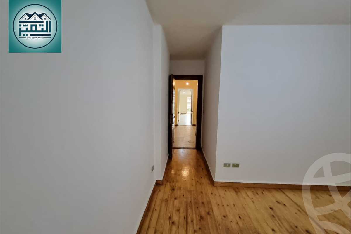https://aqarmap.com.eg/ar/listing/6305181-for-rent-alexandria-lauran-shaarawy-st