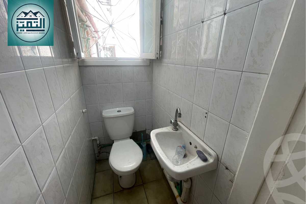 https://aqarmap.com.eg/ar/listing/6307447-for-rent-alexandria-smouha-ademon-fremon-st