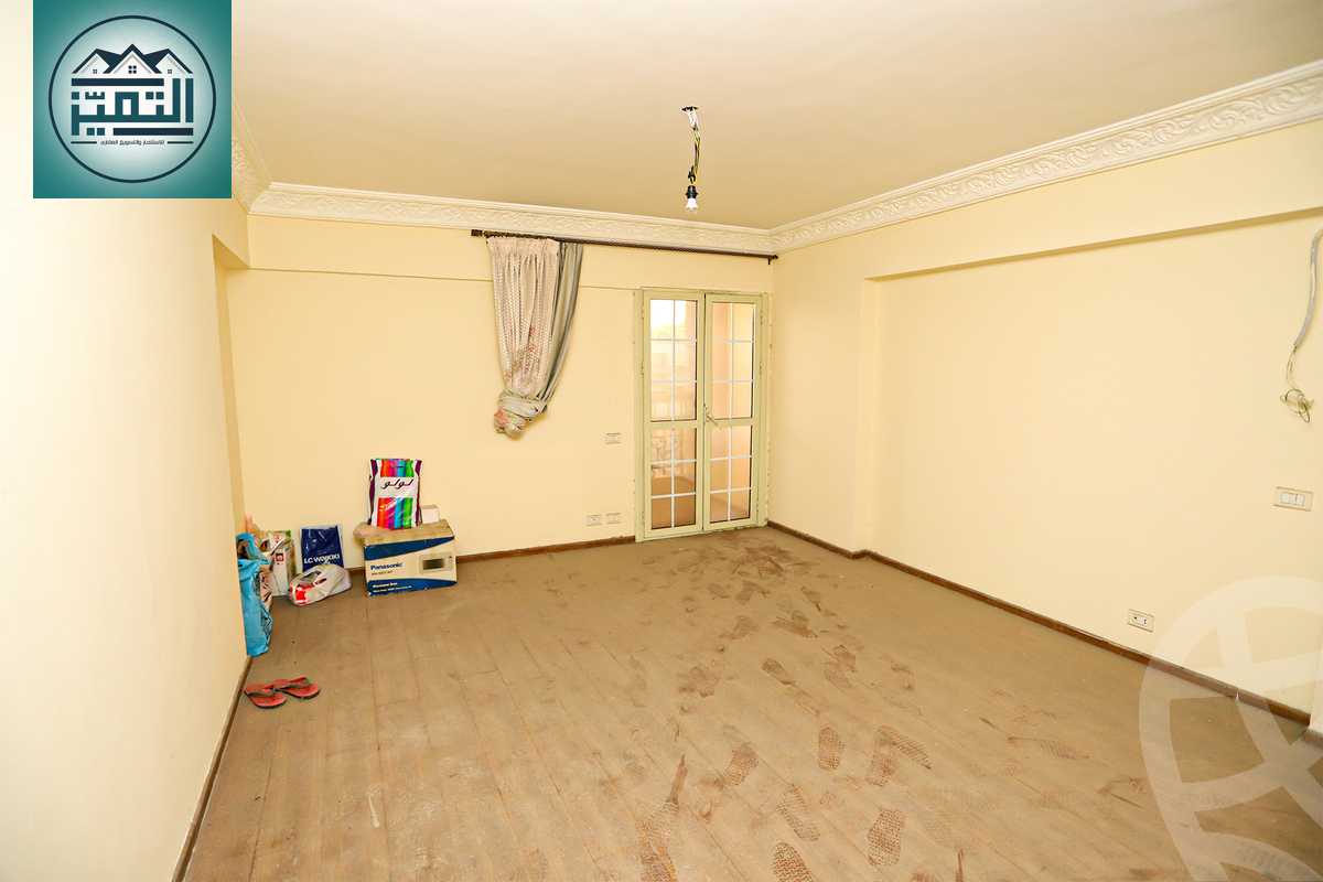 https://aqarmap.com.eg/ar/listing/6278095-for-sale-alexandria-sn-styfnw-abd-el-salam-aref-st