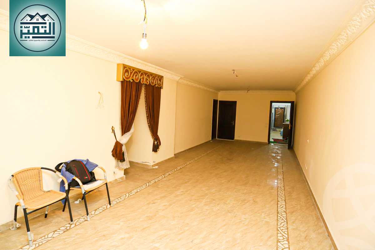 https://aqarmap.com.eg/ar/listing/6278095-for-sale-alexandria-sn-styfnw-abd-el-salam-aref-st
