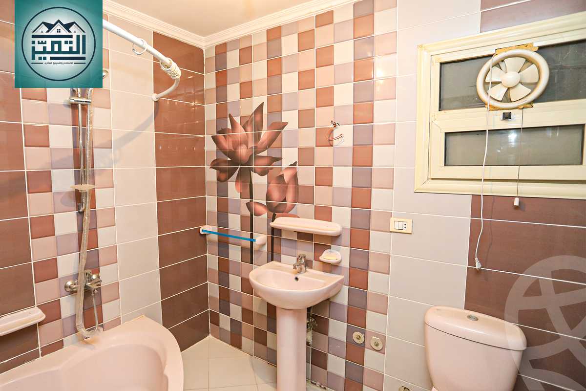 https://aqarmap.com.eg/ar/listing/6278095-for-sale-alexandria-sn-styfnw-abd-el-salam-aref-st