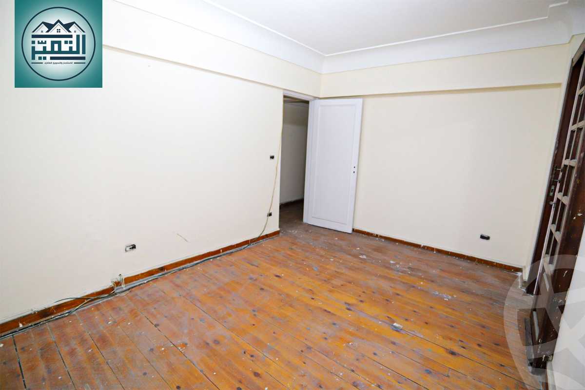 https://aqarmap.com.eg/en/listing/6321886-for-rent-alexandria-kafr-abdo-khaleel-basha-st