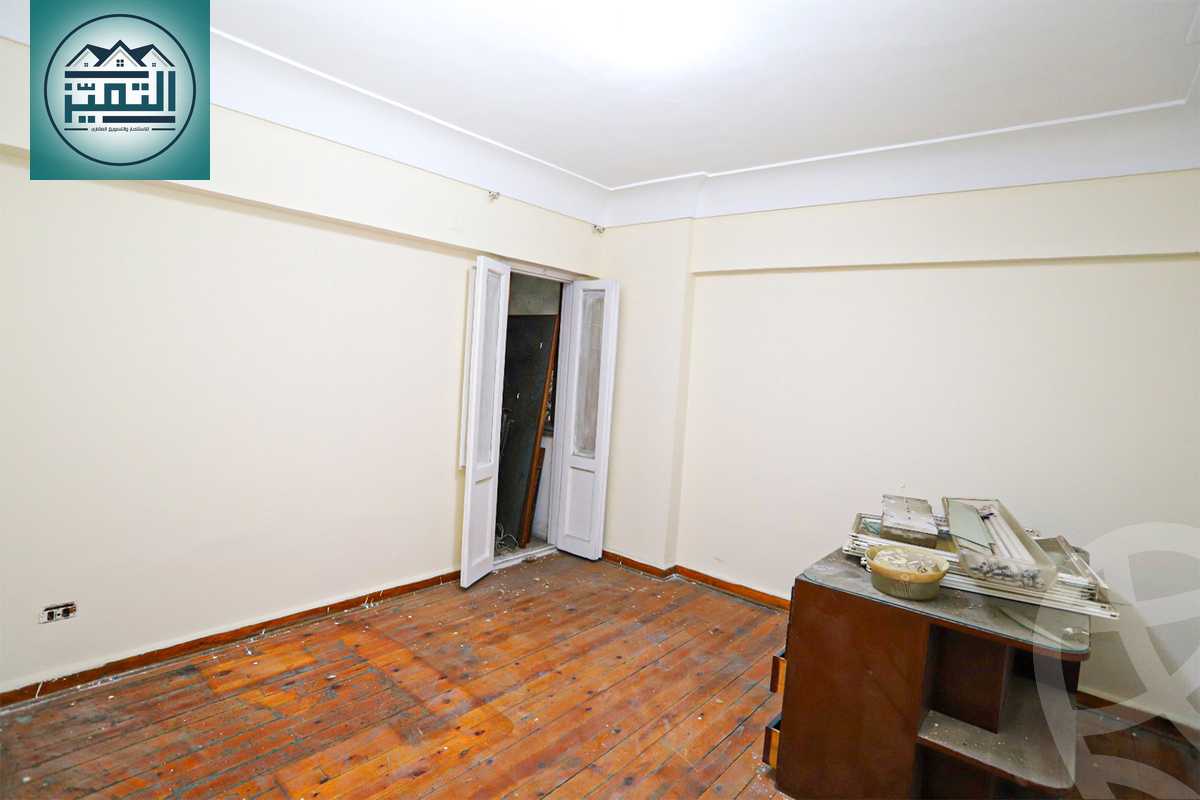 https://aqarmap.com.eg/en/listing/6321886-for-rent-alexandria-kafr-abdo-khaleel-basha-st