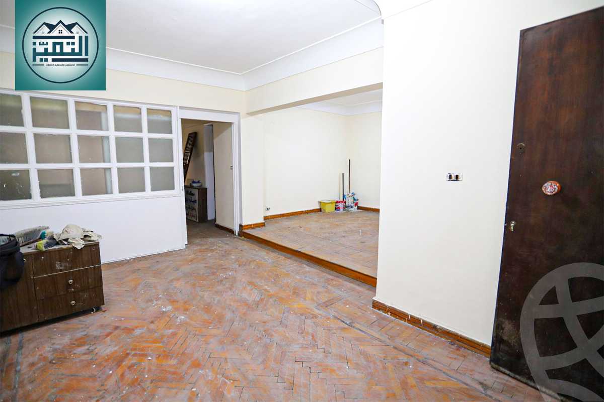 https://aqarmap.com.eg/en/listing/6321886-for-rent-alexandria-kafr-abdo-khaleel-basha-st