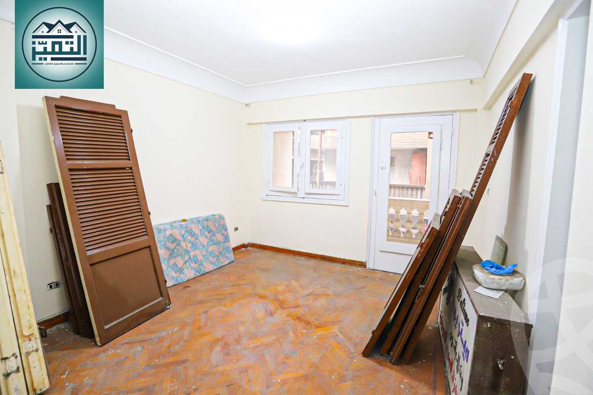 https://aqarmap.com.eg/en/listing/6321886-for-rent-alexandria-kafr-abdo-khaleel-basha-st