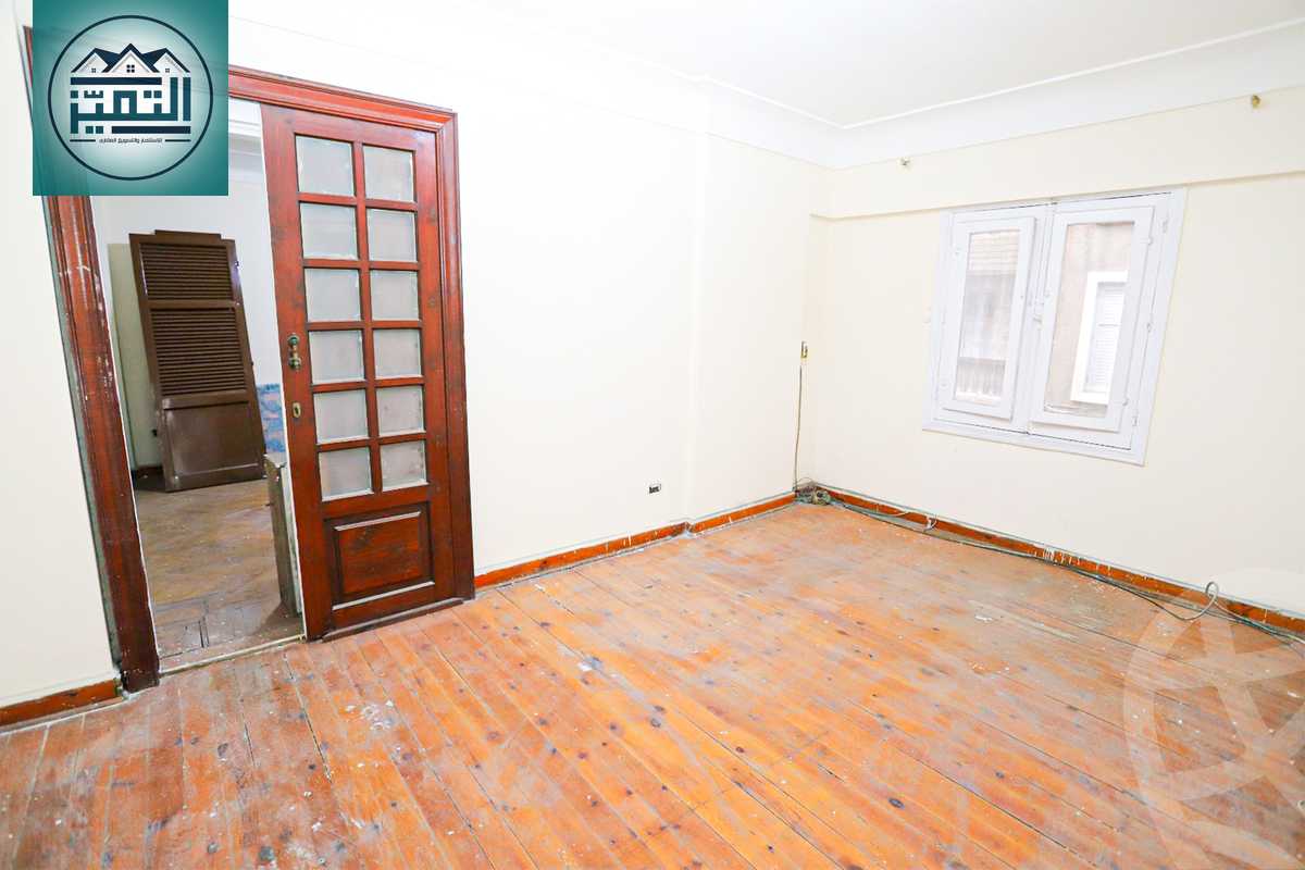 https://aqarmap.com.eg/en/listing/6321886-for-rent-alexandria-kafr-abdo-khaleel-basha-st