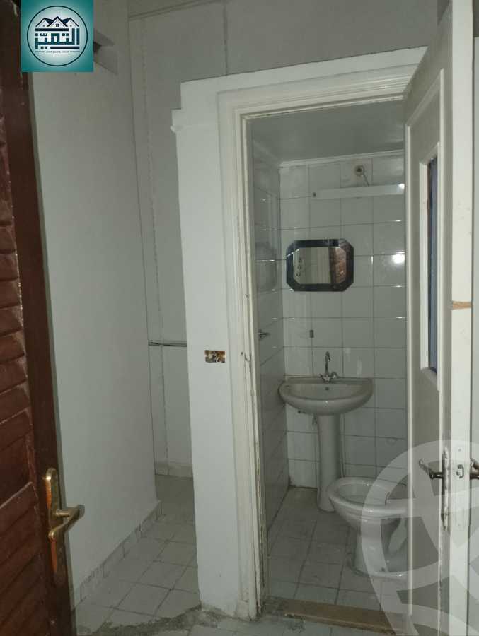 https://aqarmap.com.eg/en/listing/6326135-for-rent-alexandria-kafr-abdo-khalil-el-masry-st