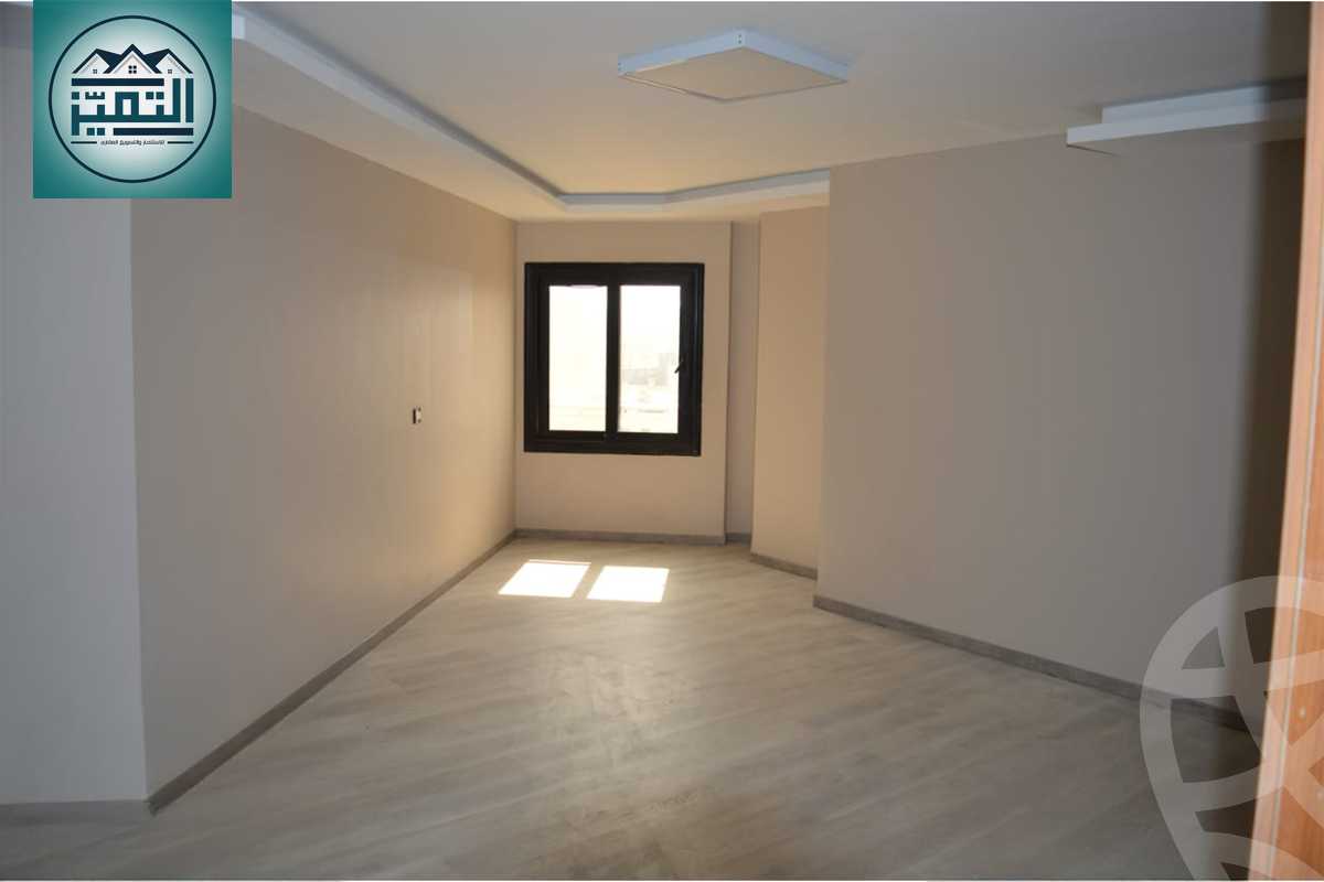 https://aqarmap.com.eg/ar/listing/6333054-for-sale-alexandria-mht-lrml-fouad-st